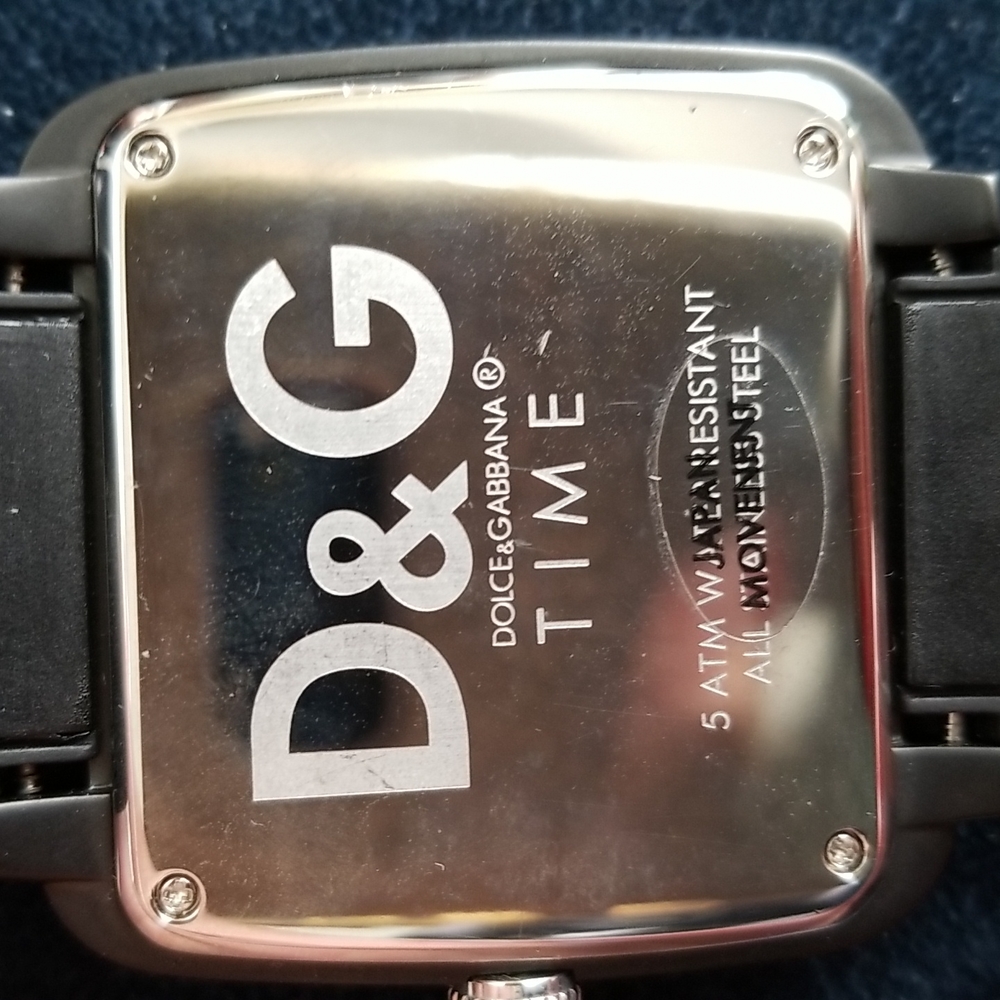 Dolce and Gabbana men watch.  New and excellent condition.  Comes in a box. - Picture 3 of 4